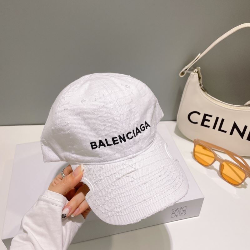 BALENCIAGA